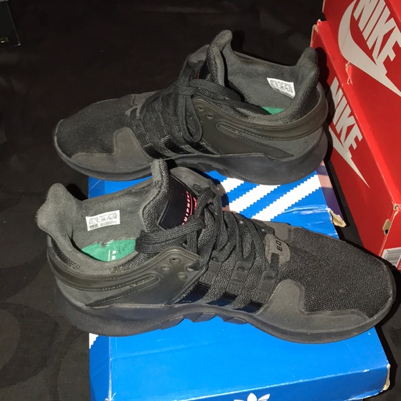 Adidas - Picture 2 of 3